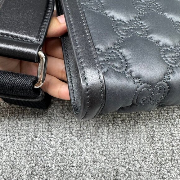 Gucci Leather Shoulder Bag 675-071325 - Picture 9 of 13